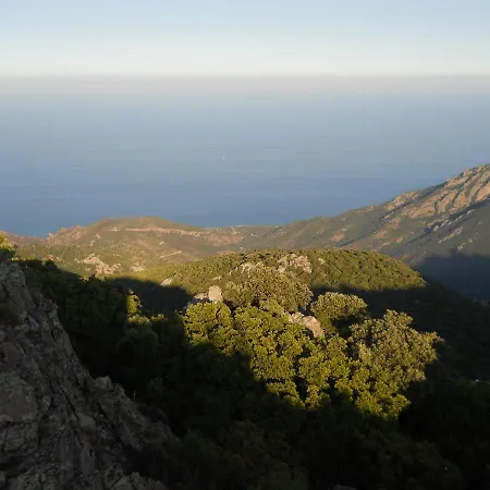 Fronte Mare Perdepera Tatil Evi *