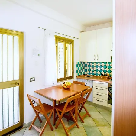 Vakantiehuis Fronte Mare Perdepera